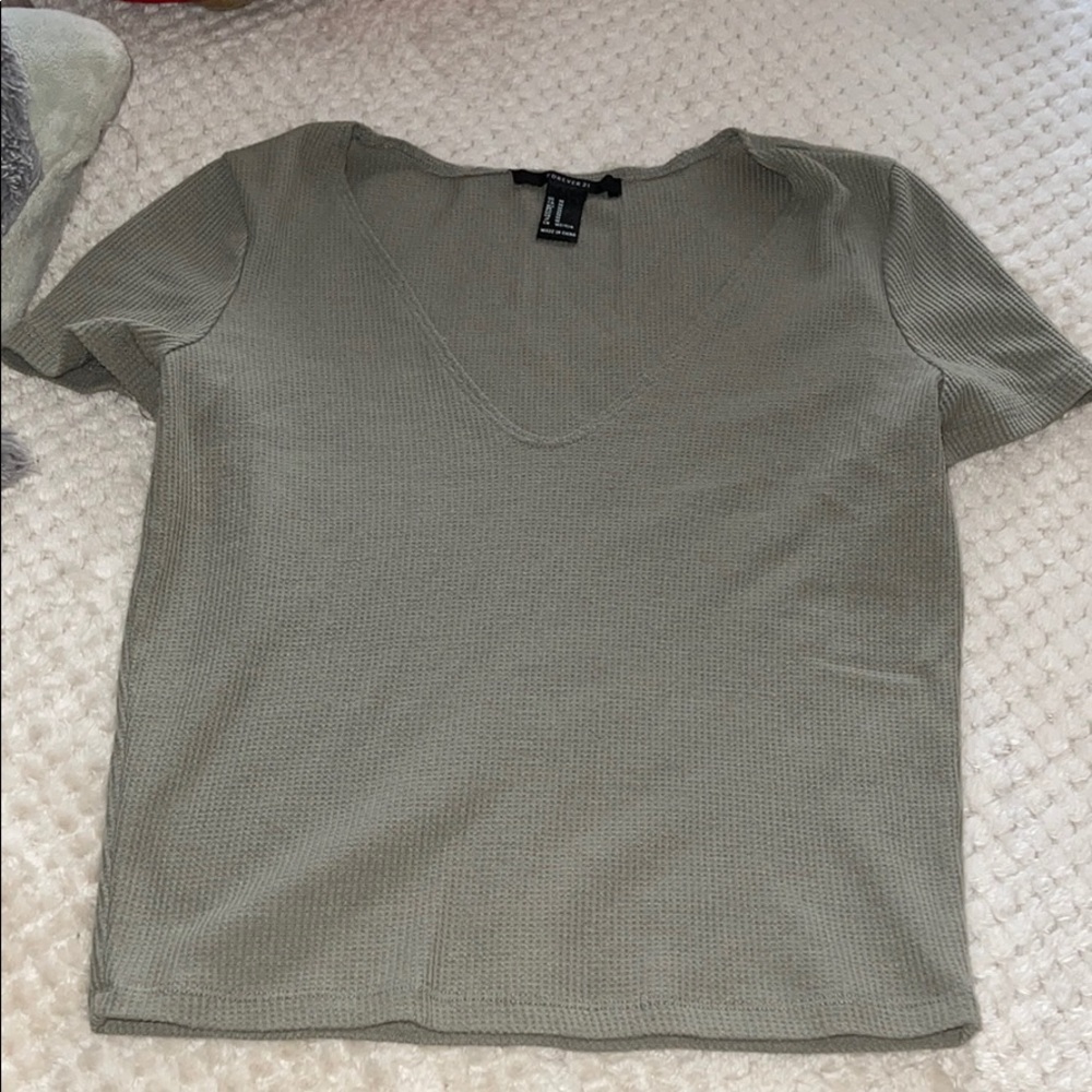 Forever 21 green crop top